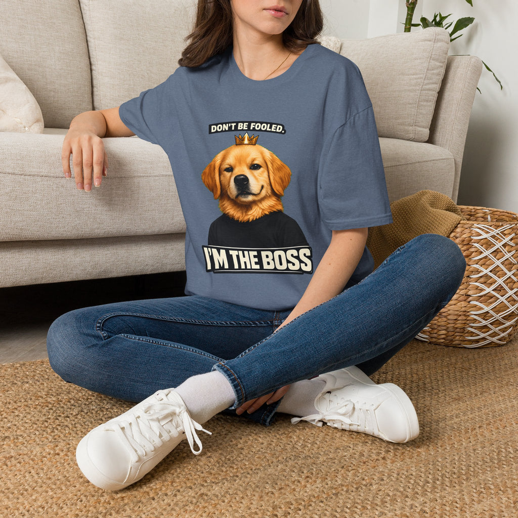 Golden Retriever 'I'm the Boss' T-Shirt | Dog Crown Design