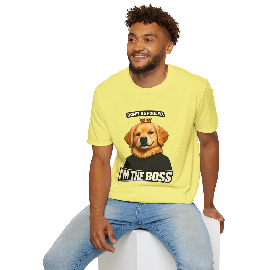 Golden Retriever 'I'm the Boss' T-Shirt | Dog Crown Design