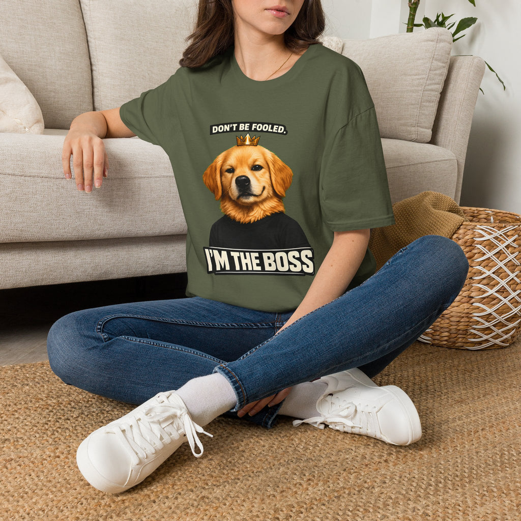 Golden Retriever 'I'm the Boss' T-Shirt | Dog Crown Design
